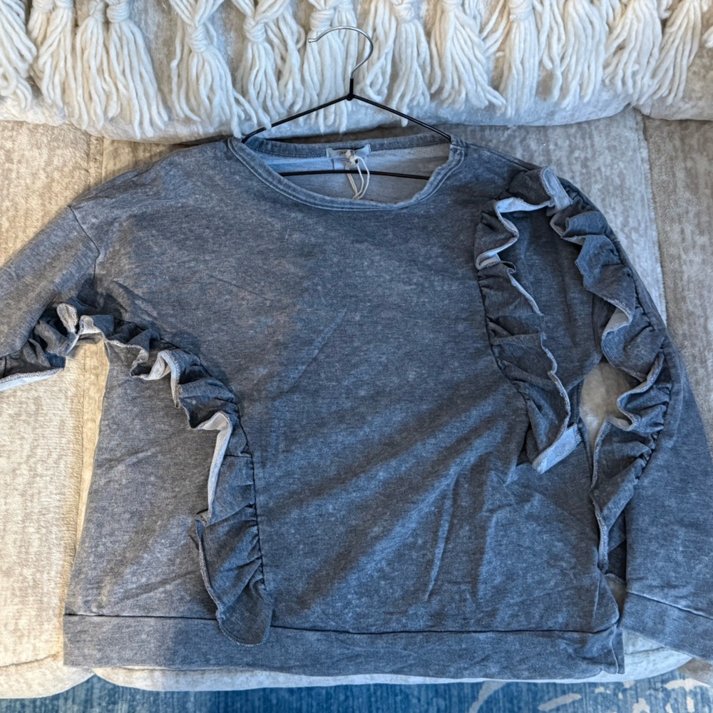 Poof! Heather Gray Long Sleeve Top